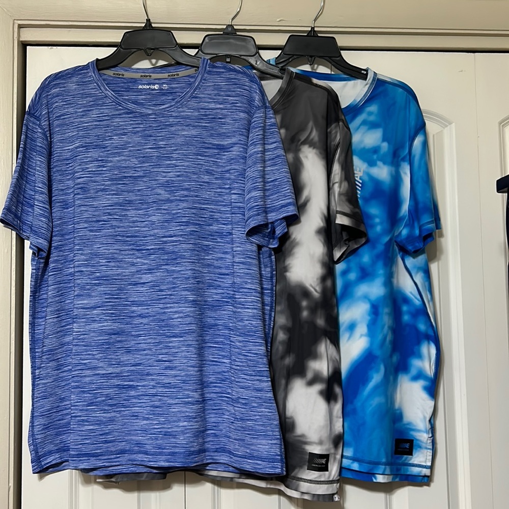 Men’s shirts size xl set of 3
